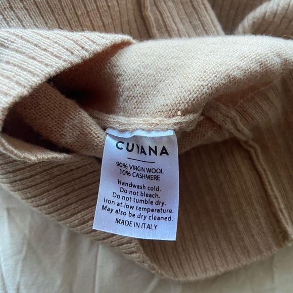 Cuyana Wool Cashmere Turtleneck Sweater - Picture 7 of 8